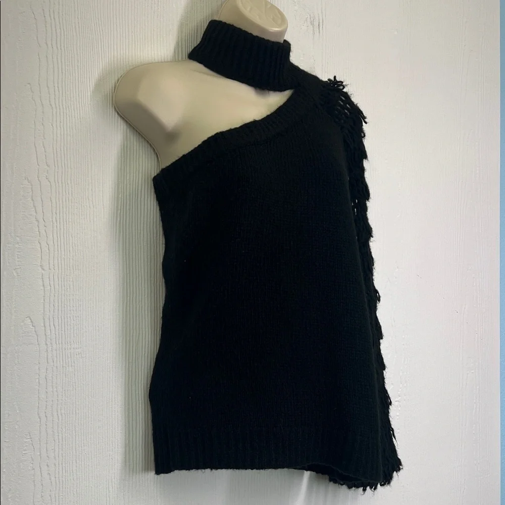 House Of Harlow X Revolve - Black One Shoulder Long Sleeve Fringe Sweater Medium